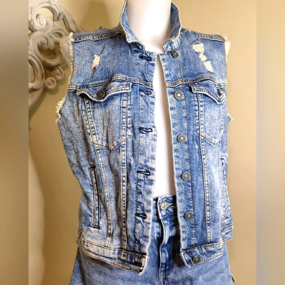 Distressed Denim Vest Raw Edge Retro Country Western Bikercore